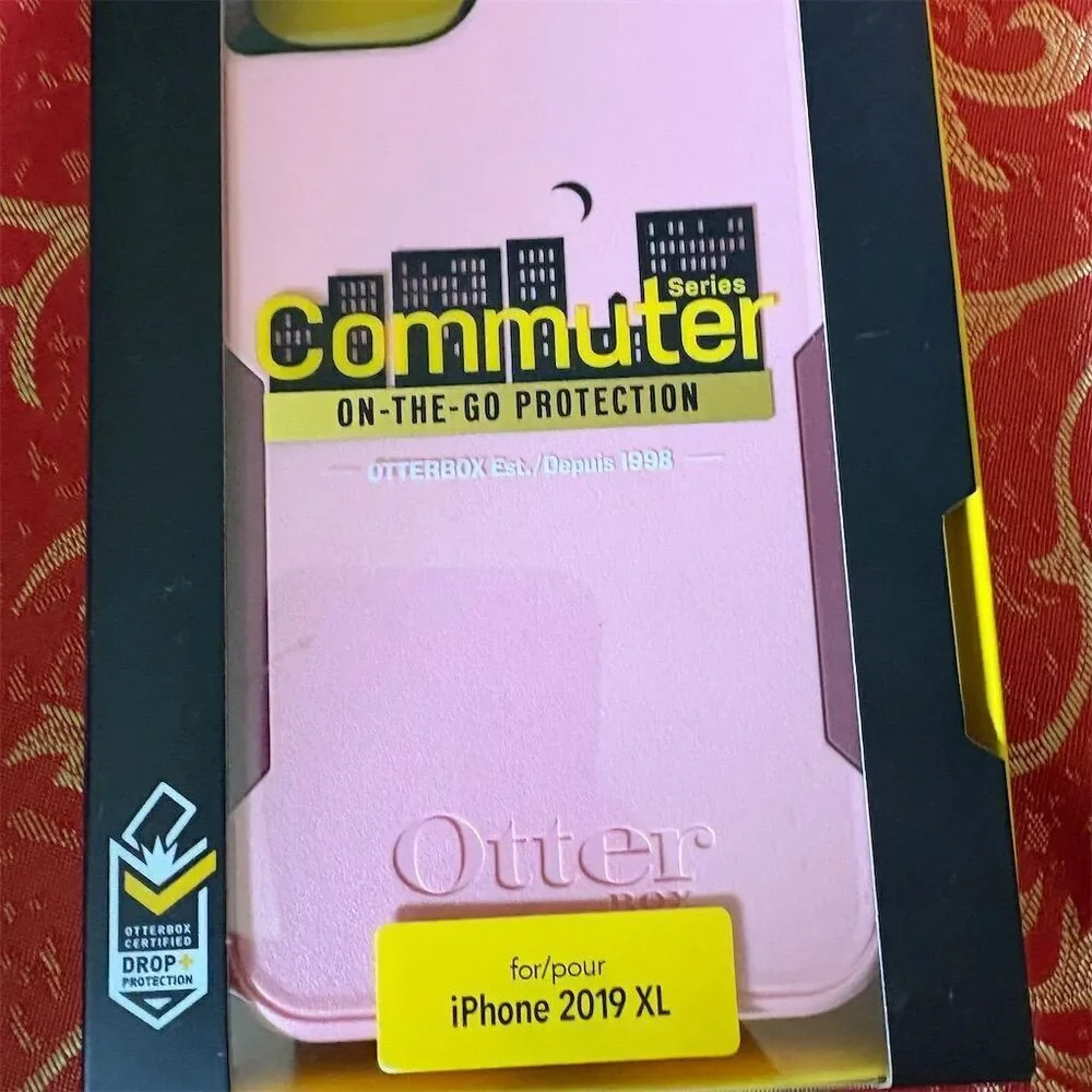 OtterBox Commuter Series Pink Case for iPhone 2019 XL